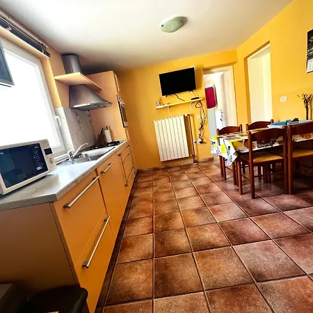 Apartment Na Kmetiji S Konji - Pogelsek